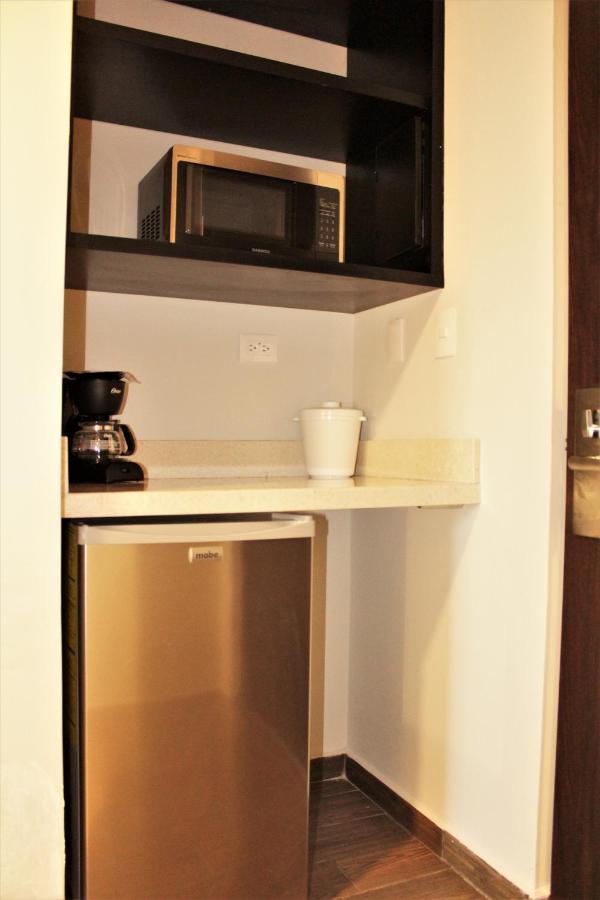 Hotel Nuvo Saltillo Extérieur photo