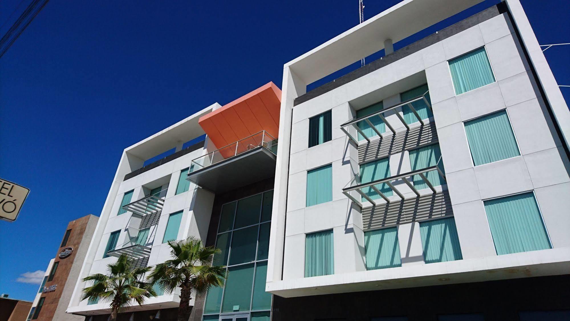 Hotel Nuvo Saltillo Extérieur photo